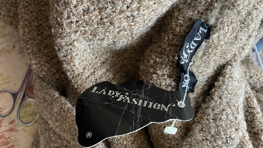 cardigan bouclè deadstock 70s