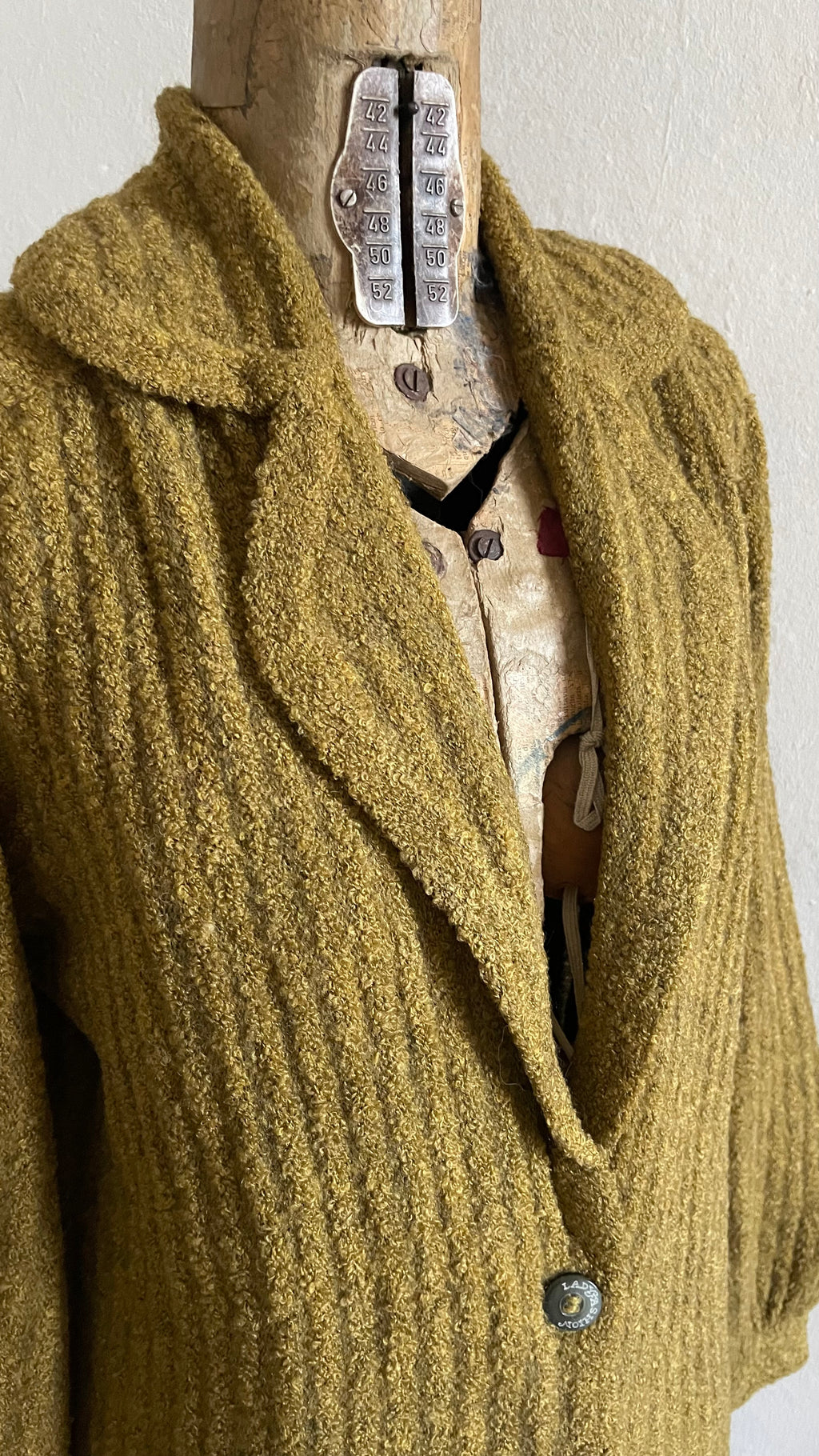 cardigan bouclè deadstock 70s