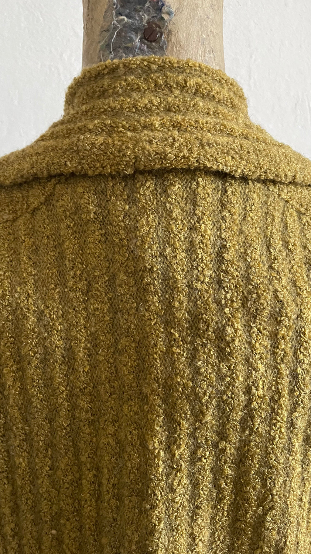 cardigan bouclè deadstock 70s