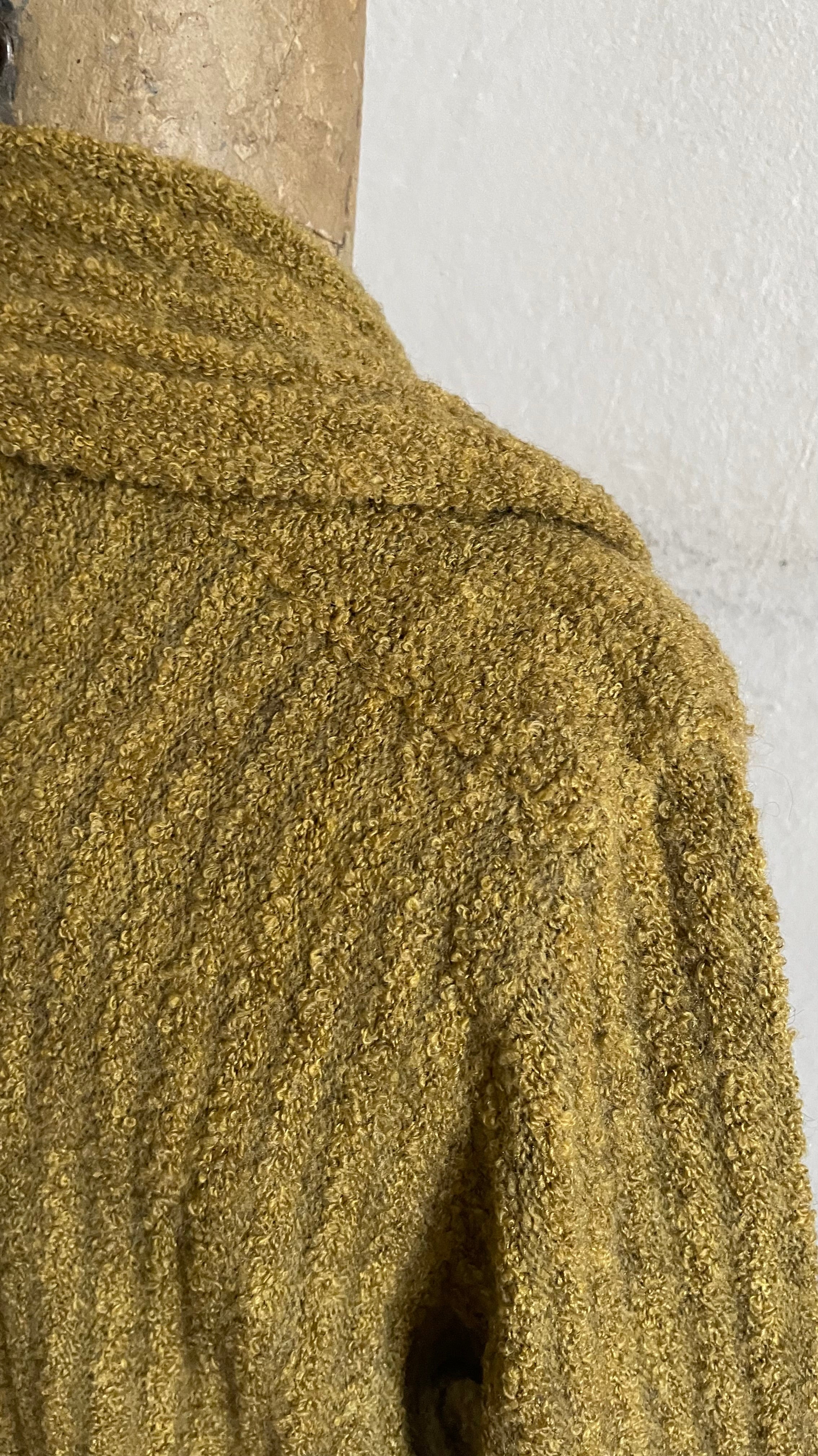 cardigan bouclè deadstock 70s