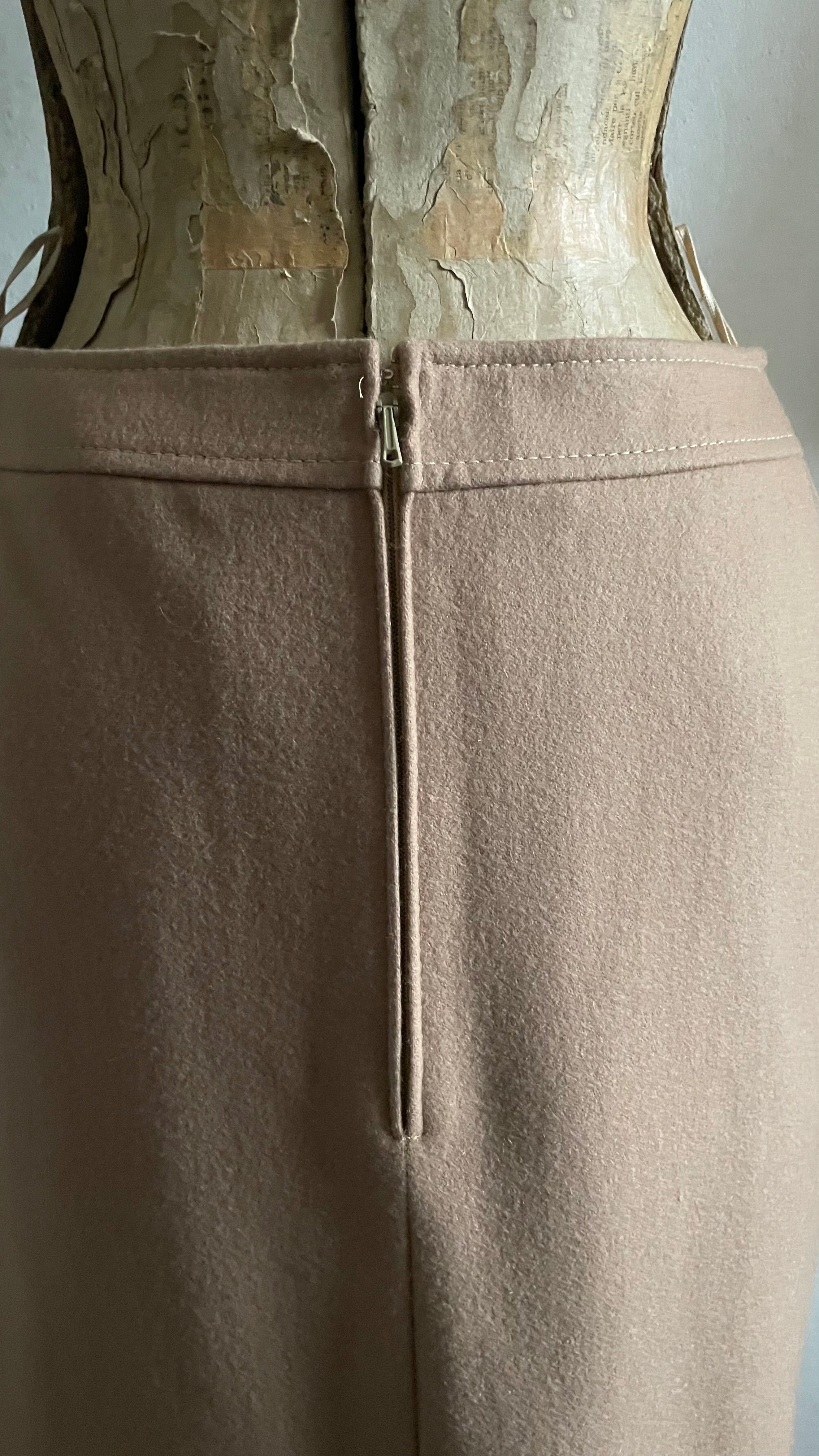 gonna in lana vintage deadstock 70s