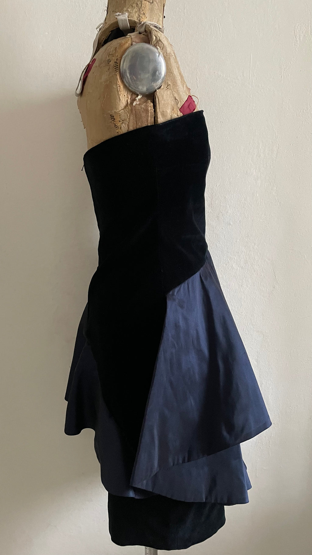 [NINA HAGEN] partydress vintage 80s